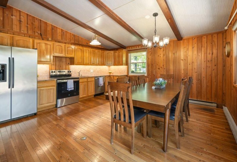 Maple House, Oversized Heated Pool - Woodbourne, Catskills, NY