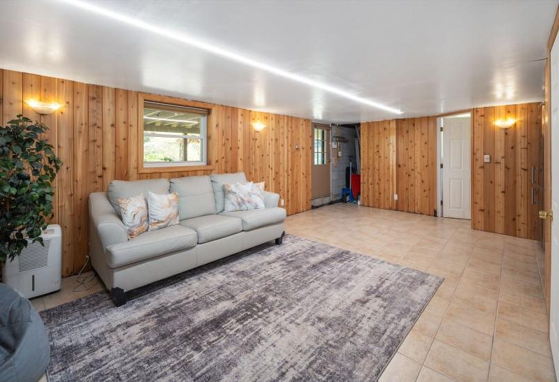 Maple House, Oversized Heated Pool - Woodbourne, Catskills, NY