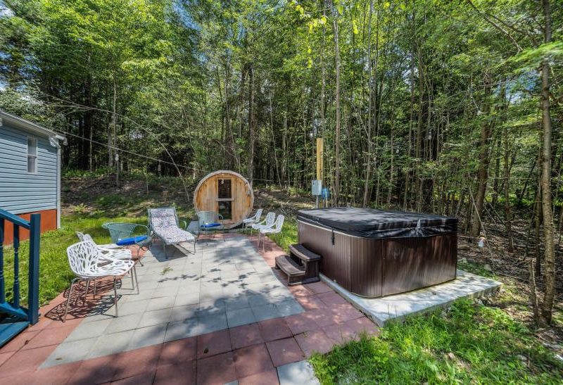 Riverfront House with Sauna & Hot Tub - Catskills, Liberty, NY