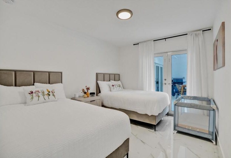 Melody kosher villa, Heated Pool - N. Miami Beach, FL