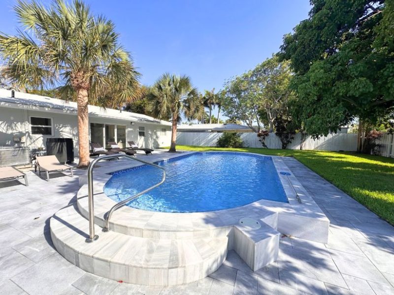 Eden Villa Heated Pool - Boca Raton, FL