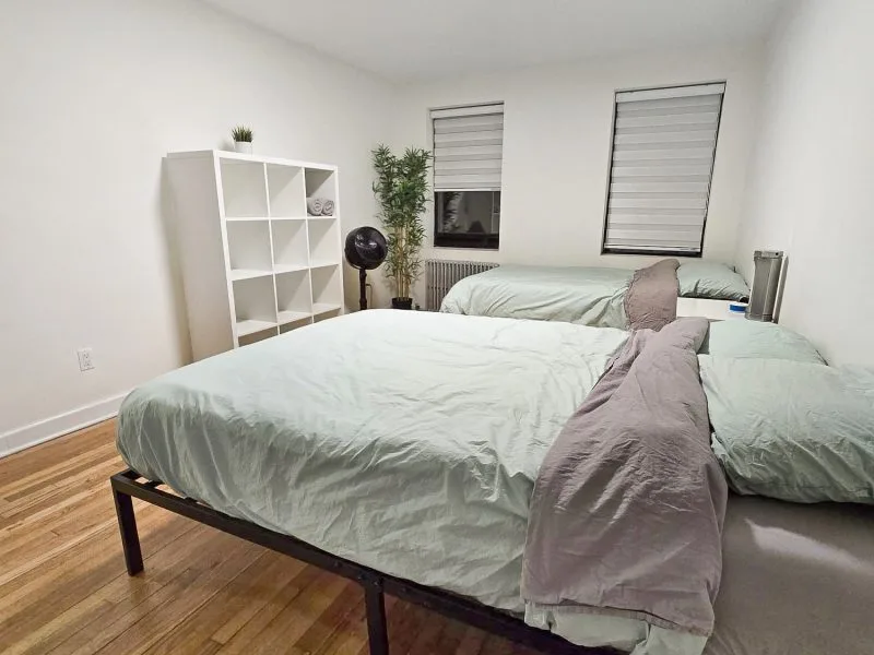 Charming 1 Bdrm Walk-In, Backyard, Parking - Crown Heights NY