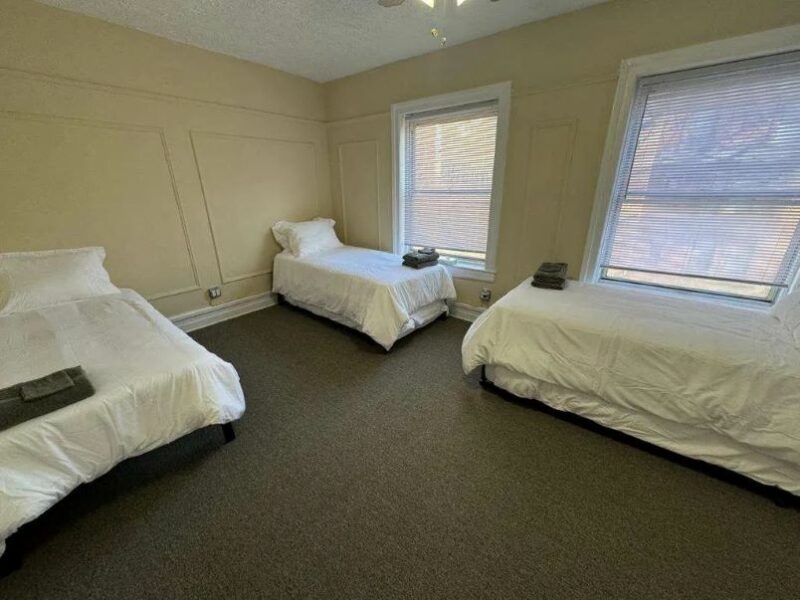 Private Room w' 6 Twin Beds Near 770 - Crown Heights #1