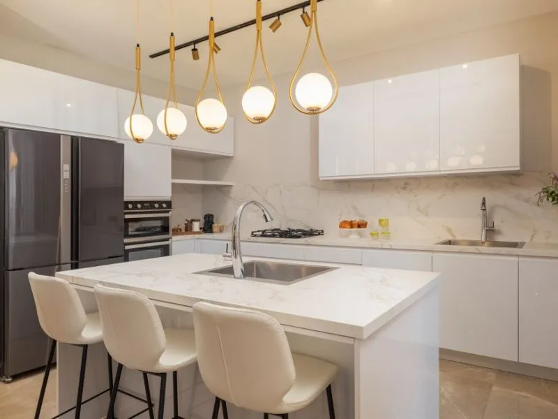 Beautiful Condo, Large Deck, 5 Bdrm - Jerusalem Estates
