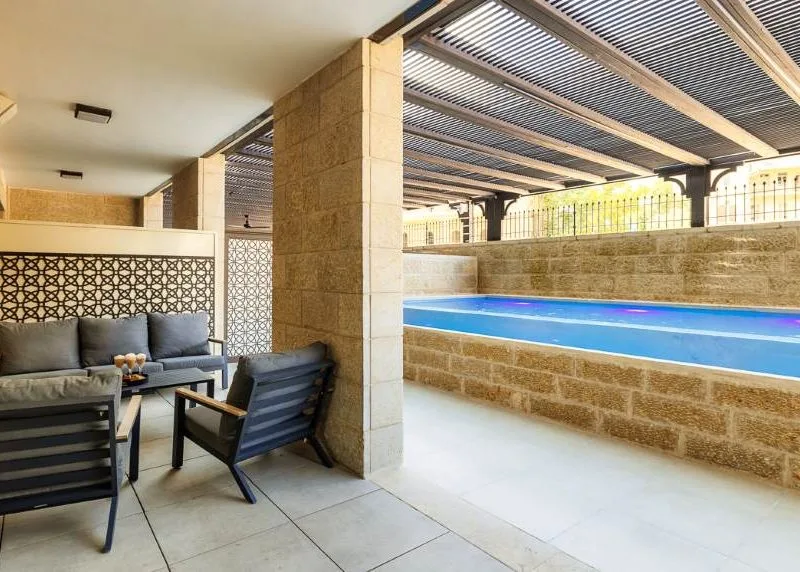 Silver, Private Pool, 5 Bedroom - Jerusalem Estates