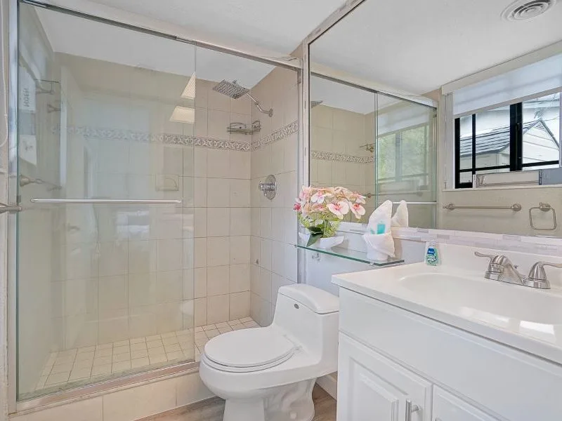 North Terrace Villa, Heated Pool - North Miami Beach, FL
