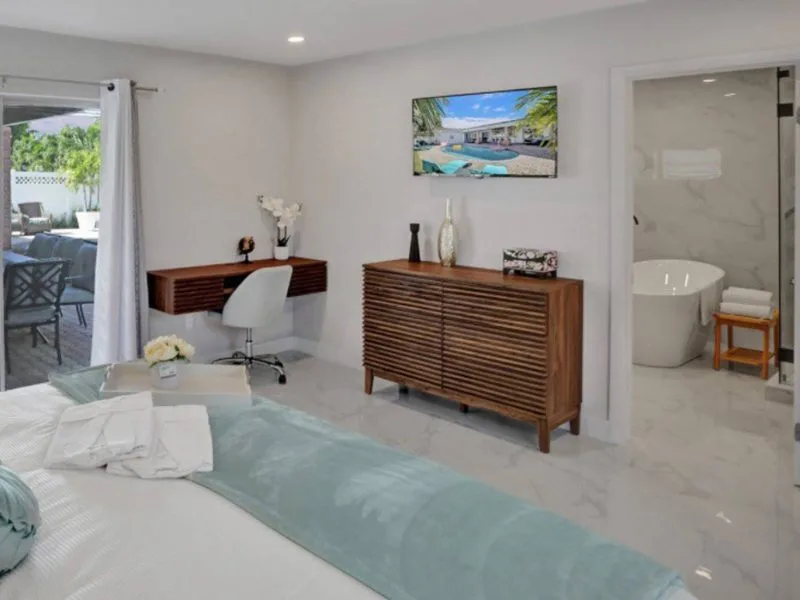 Roosevelt Villa - Heated Pool, Game Room - Hollywood, FL