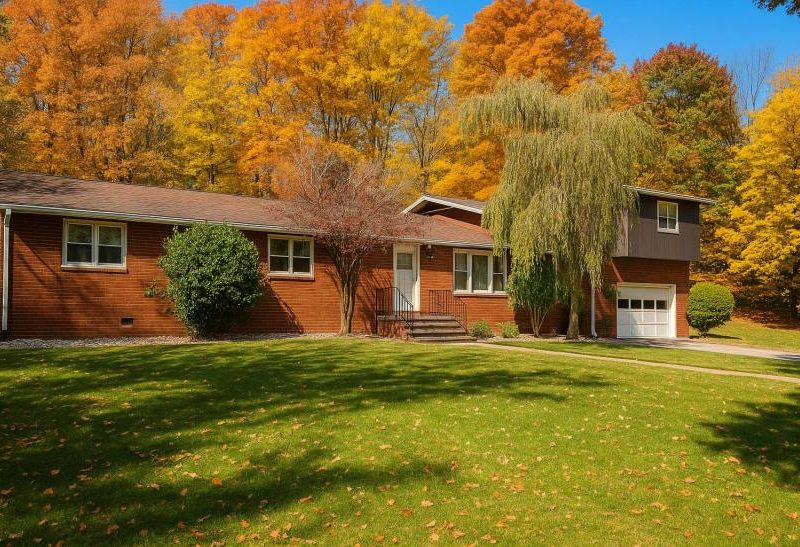 Marj Villa, Summer Pool, Sefer Torah, 15 Acres - Monticello, NY
