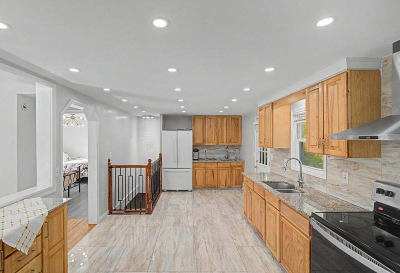 Quiat Villa, Pool, All Year Shuls, Mountain Dale / Catskills, NY