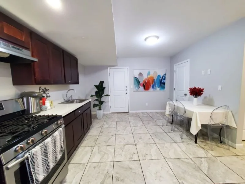 Delier Apt - Oak n Vine, Lakewood, NJ