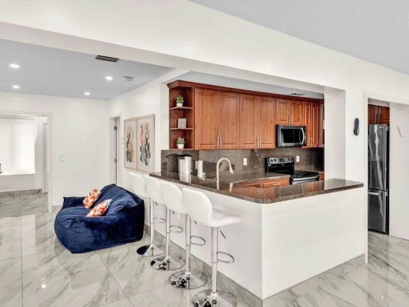 Glades Villa, Pool Hottub - North Miami Beach, Florida