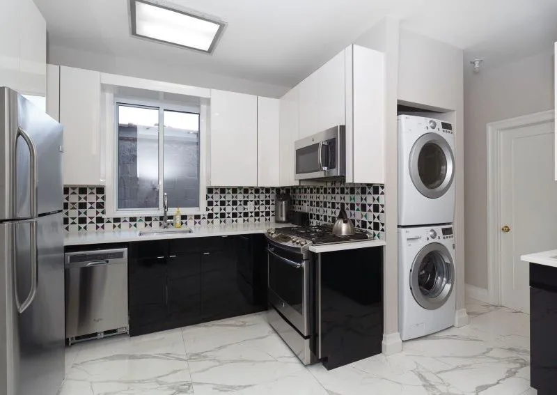 Marble Apt - Boro Park, Brooklyn, New York
