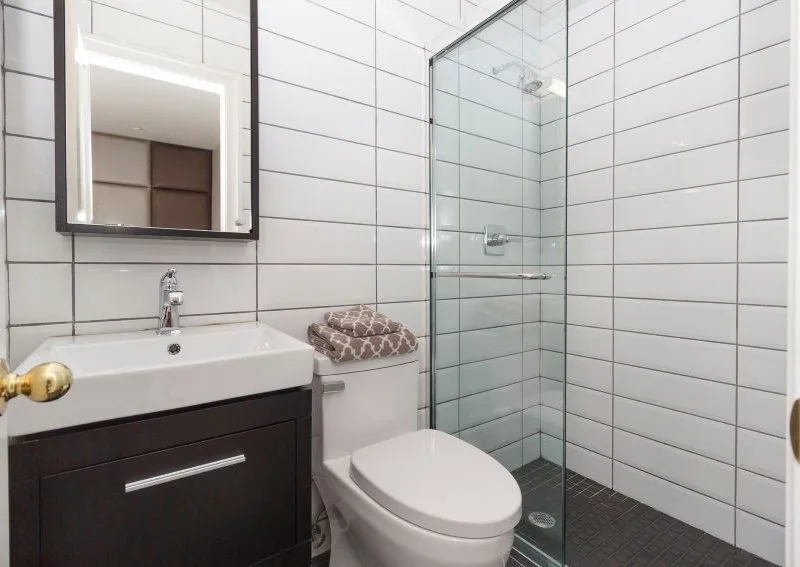 Marble Apt - Boro Park, Brooklyn, New York