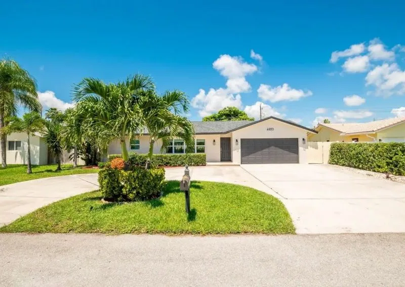 Villa Serenity, Saltwater Pool, Near beach – Boca Raton, Florida