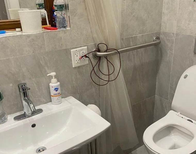 Gym Apt, Crown st & Brooklyn ave - Crown Heights, NY