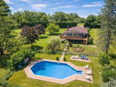 Maple House, Oversized Heated Pool - Woodbourne, Catskills, NY