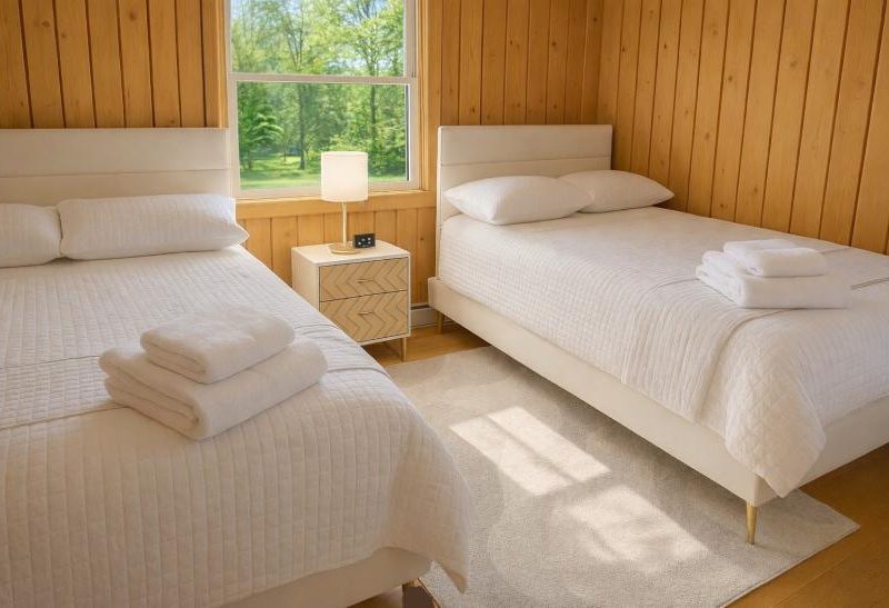 Maple House, Oversized Heated Pool - Woodbourne, Catskills, NY