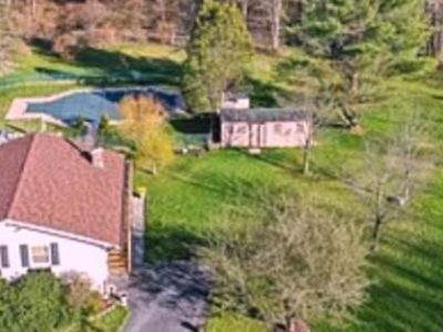 Maple House, Oversized Heated Pool - Woodbourne, Catskills, NY