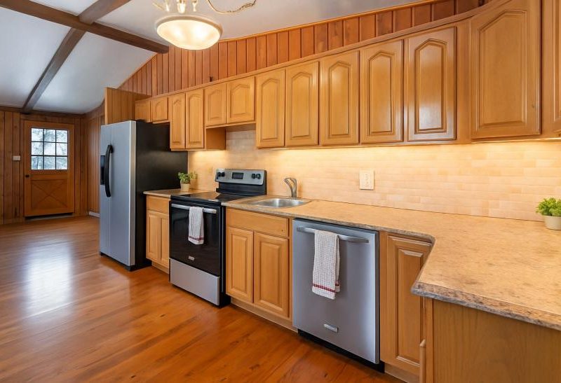 Maple House, Oversized Heated Pool - Woodbourne, Catskills, NY