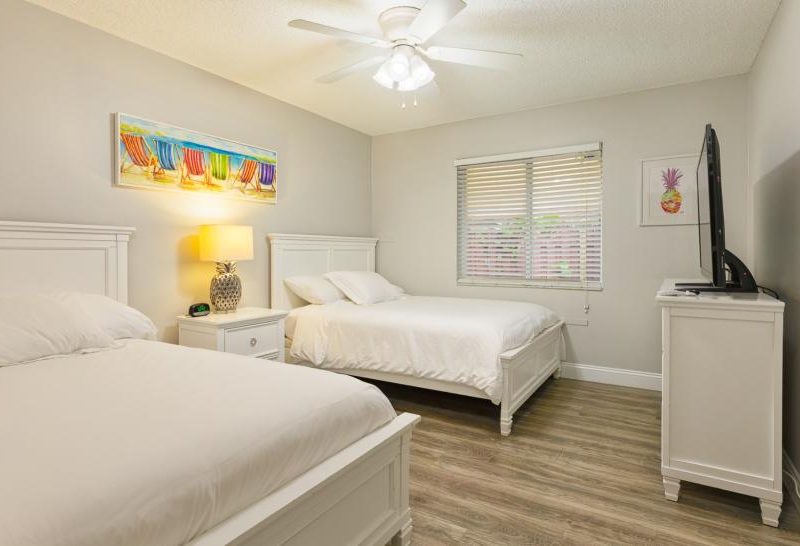 Silver Woods Villa, Heated Pool, Hot tub - Boca Raton, Florida