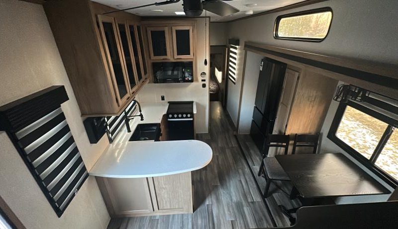 Kosher Camper, Hot-tub, Shabbat Meals - Monsey, Stony Point, NY