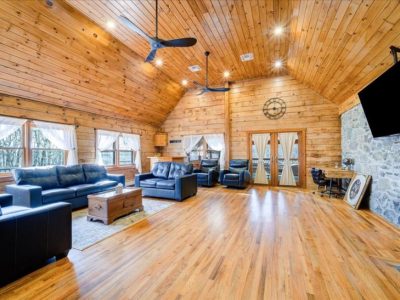 Log Cabin - Rock Hill, Catskills, NY