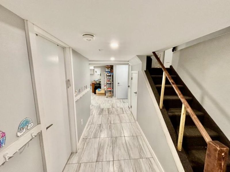 Lake Apt, Toys, Lake-view, - Central Lakewood, NJ
