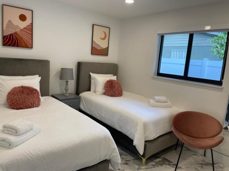 Flora Villa, Heated Pool - Miami, Florida