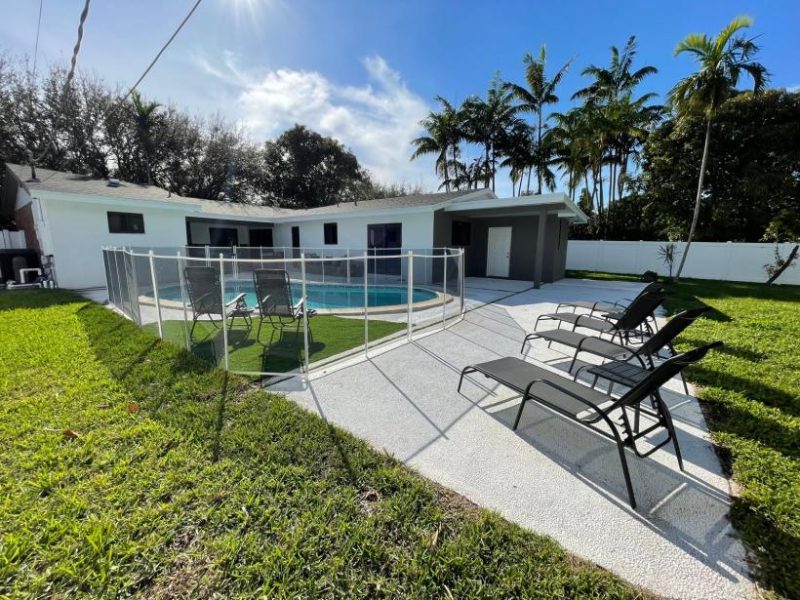 Flora Villa, Heated Pool - Miami, Florida