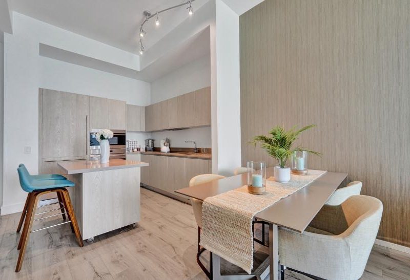 Luxury Oceanfront unit in Lyfe resort, Kosher - Hollywood, Florida