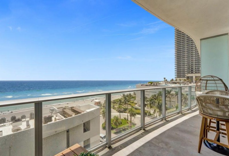 Luxury Oceanfront unit in Lyfe resort, Kosher - Hollywood, Florida