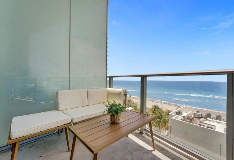 Luxury Oceanfront unit in Lyfe resort, Kosher - Hollywood, Florida