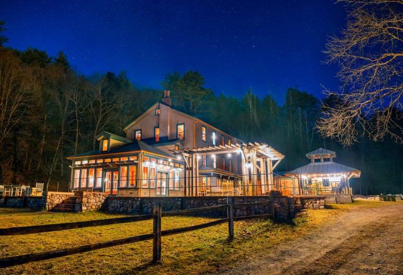 Hazel Mansion, Lake, Shul, 37 Acres - Poconos, PA