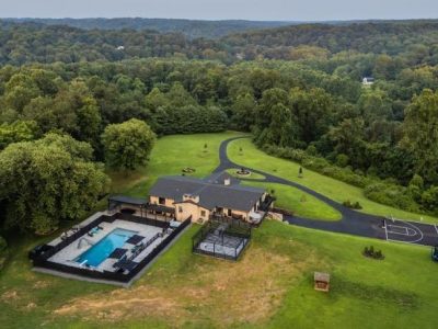 Kingsmere Estate, Pool, Courts, Shul - Baldwin, Maryland