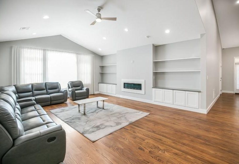 Dara Villa - Monroe, NY