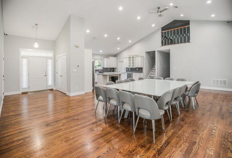 Dara Villa - Monroe, NY