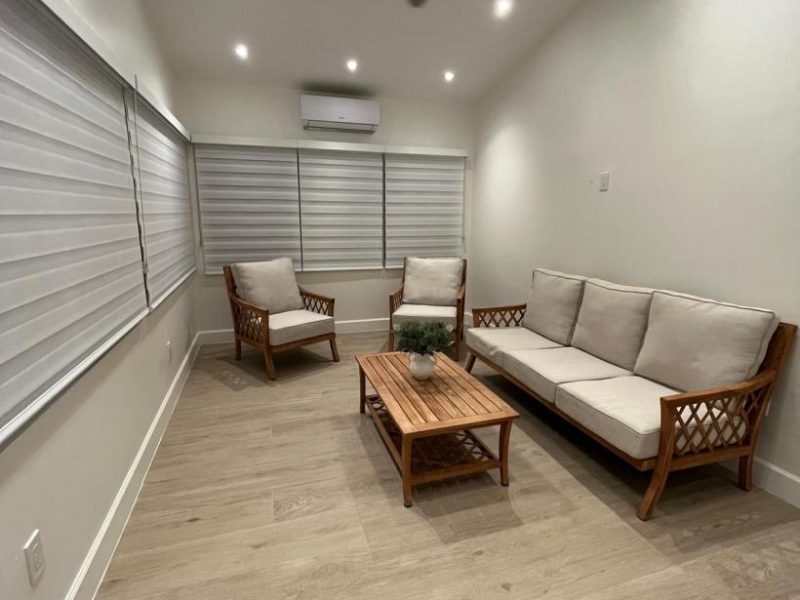 Silicon Villa, Waterfront, Lake - Hollywood, FL