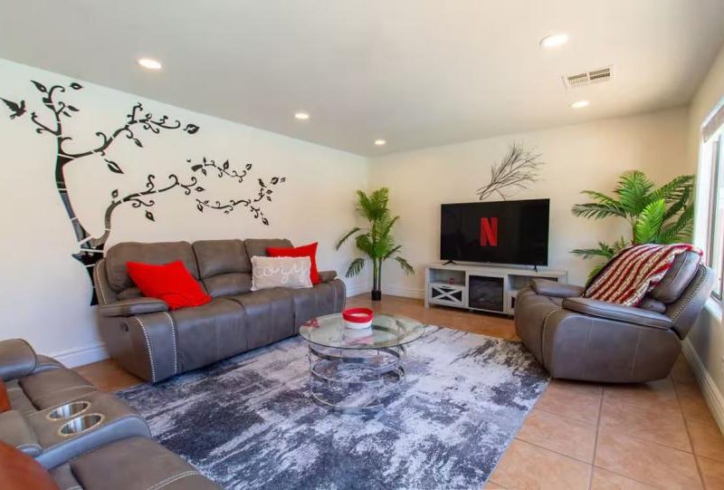 Sonoran Villa, Luxurious Retreat, Heated Pool, Casa Grande, AZ