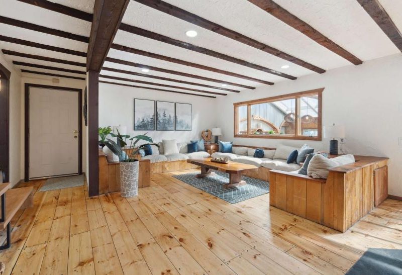 Dover Luxe, Heated Pool, Hot-Tub - West Dover, Vermont