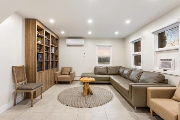 Achva Villa, Pool, Hot Tub - Bloomingburg, NY