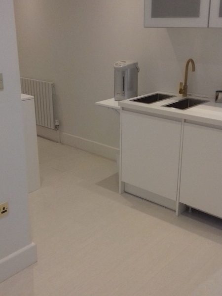 Observant Escape Apt - London, UK