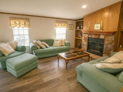 Quarry House - Swan Lake, NY